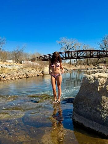 Full leaked Willow shields private photo