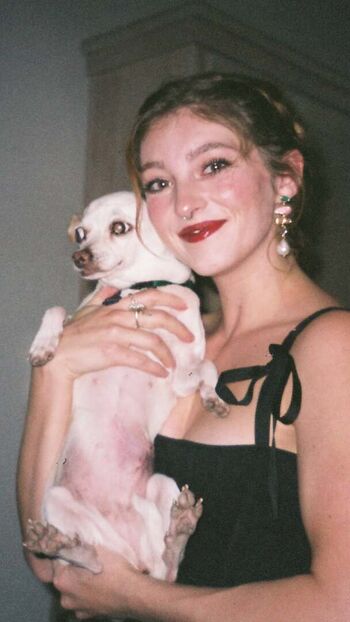 Full leaked Willow shields private photo