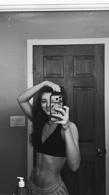 Willow Shields
