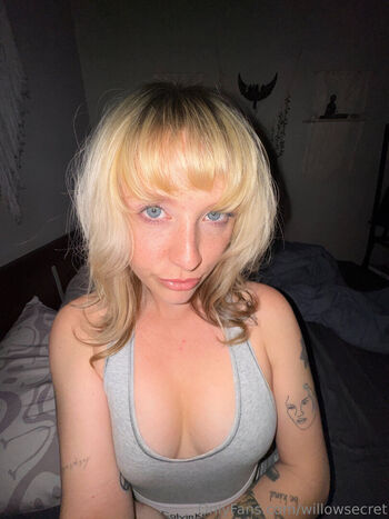 Full leaked Willowsecret private photo