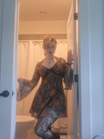 Full leaked Windexnoises private photo