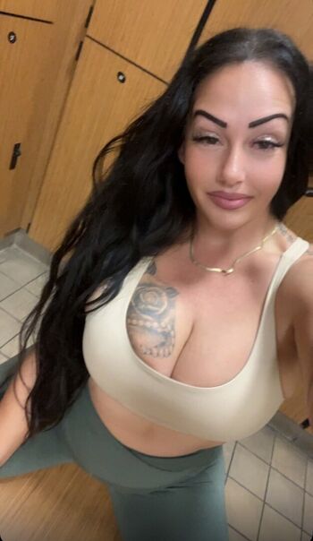 Full leaked Windy howell private photo