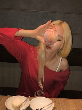 Full leaked Winter aespa private photo