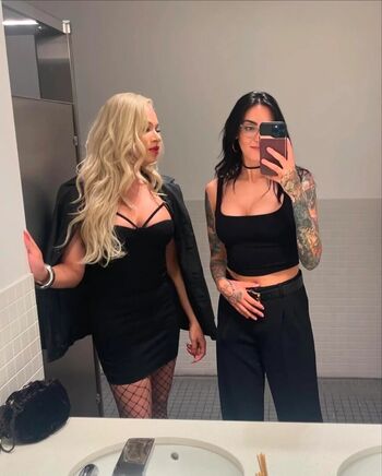 Full leaked Wisalallen private photo