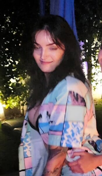 Full leaked Wisalallen private photo