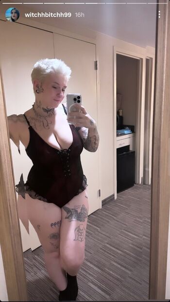 Full leaked Witch bitch private photo