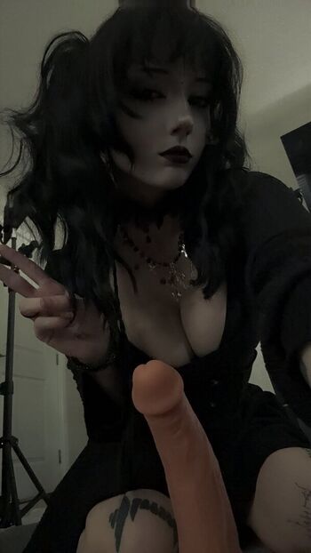 Full leaked Witch bits private photo