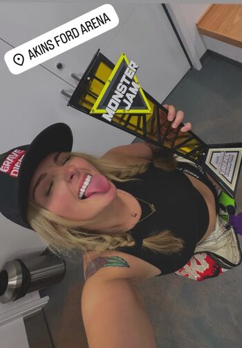 Full leaked Women motorsports private photo