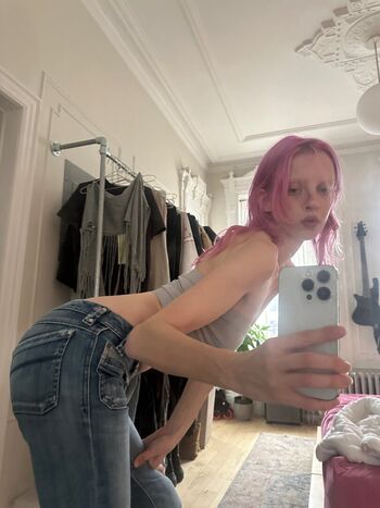 Women With Long Torso