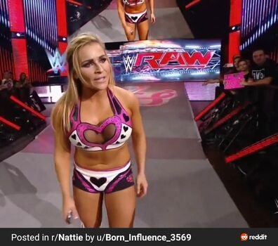 WWE Natalya Neidhart , The Boat