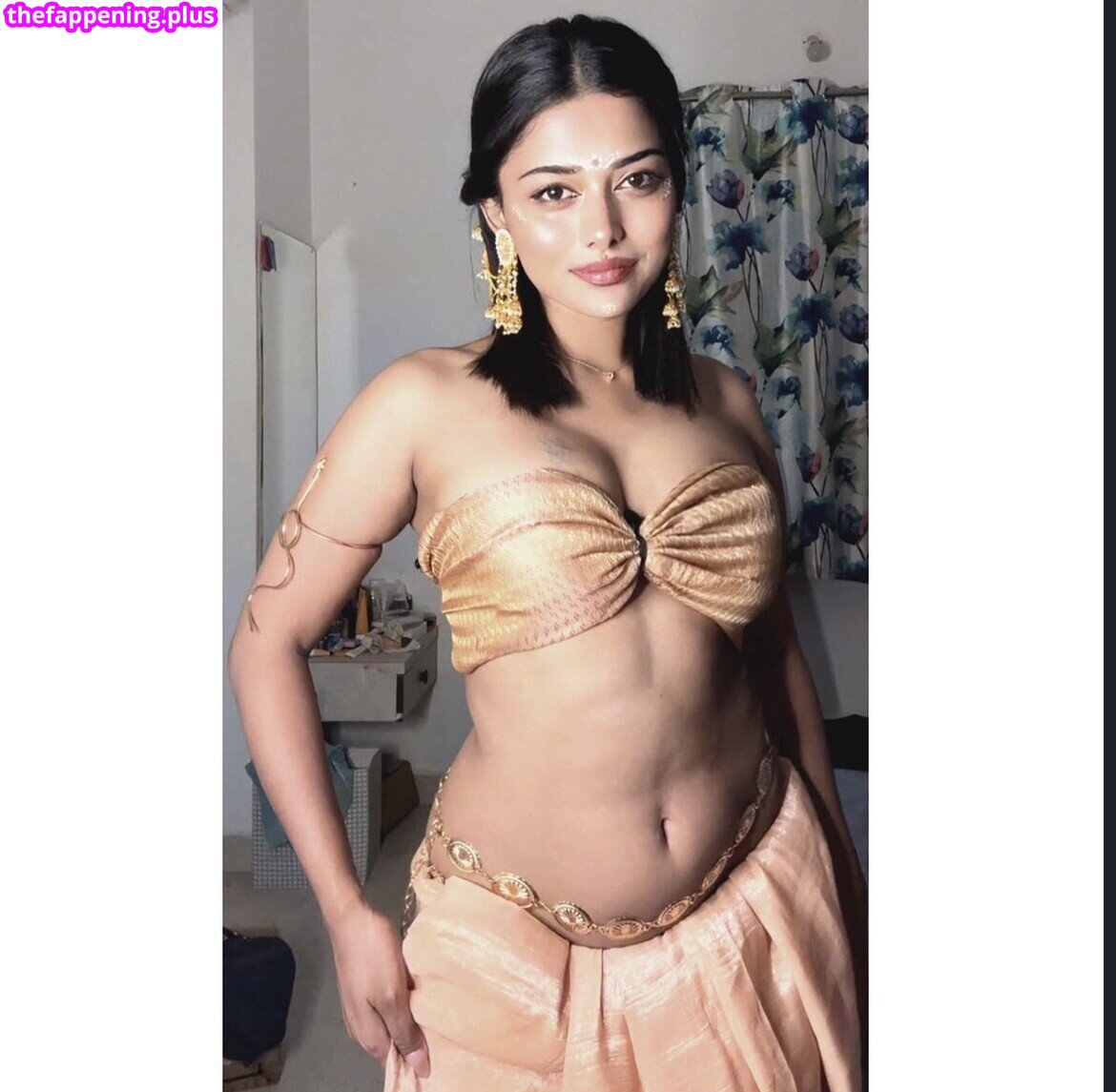 god.ess23 / wwildrosee Çıplak OnlyFans Fotoğrafı #32