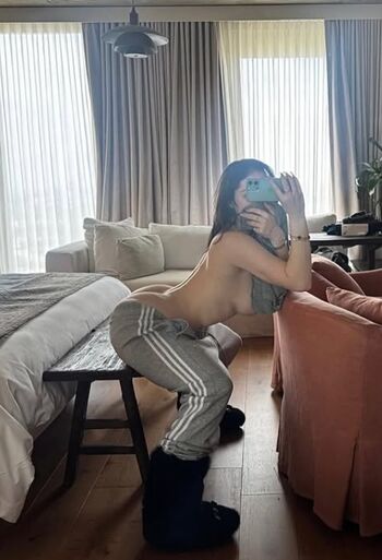 Full leaked Xayslll private photo