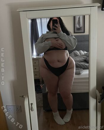 Full leaked Xehilia page private photo