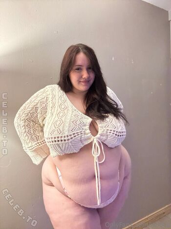 Full leaked Xehilia private photo