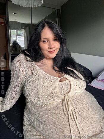 Full leaked Xehilia private photo