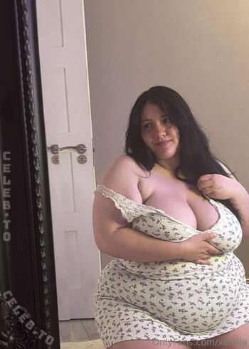 Full leaked Xehilia private photo
