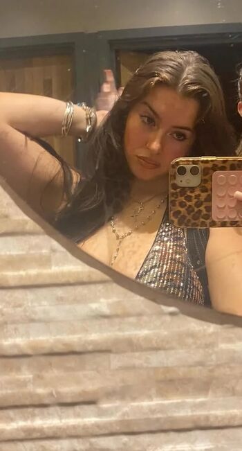 Full leaked Xemilyhayess private photo