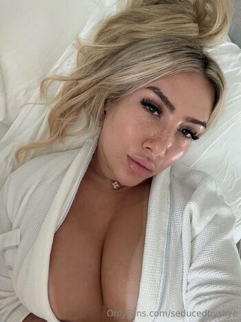 Full leaked Xo skye private photo