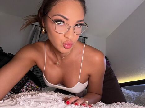 Full leaked Xogizellexo private photo