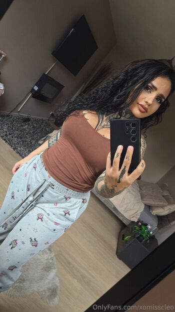 xomisscleo