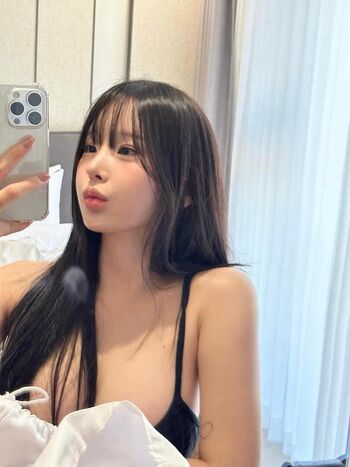 Full leaked Xouuuus private photo