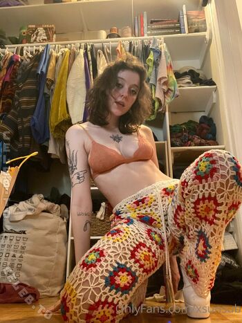 Full leaked Xsunsub private photo