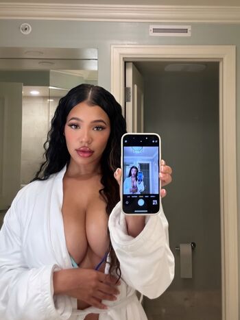 Full leaked Xttiona private photo