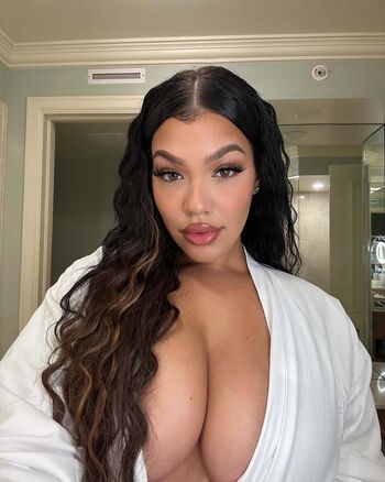 Full leaked Xttiona private photo
