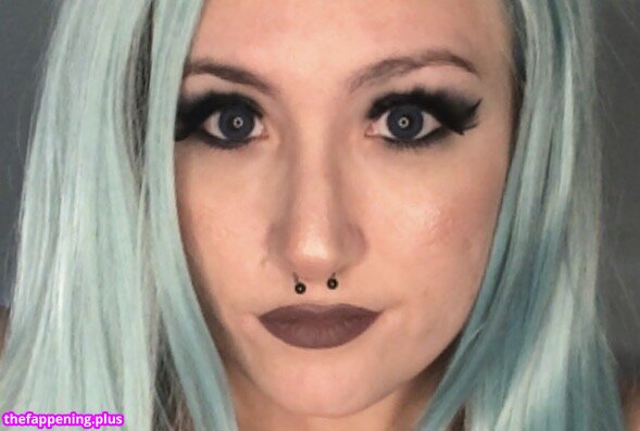 CheshireKatx / lilgothraven / u13085533 / xxcheshire_kat 裸照OnlyFans照片 #37