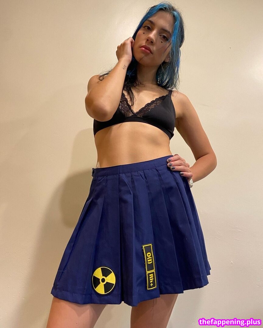 nadya tolokonnikova / nadyariot / pussyrrriot / xxpussyriotxx Nagie OnlyFans Zdjęcie #39