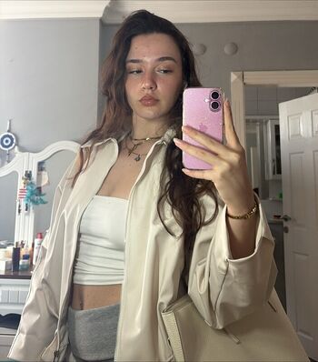 Full leaked Yagmur simsek private photo