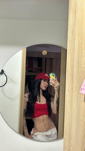 Full leaked Yai oficial private photo