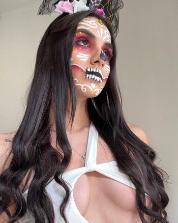 Full leaked Yai oficial private photo