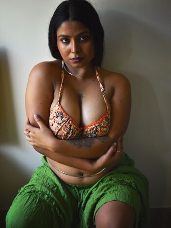 Full leaked Yajna seni private photo