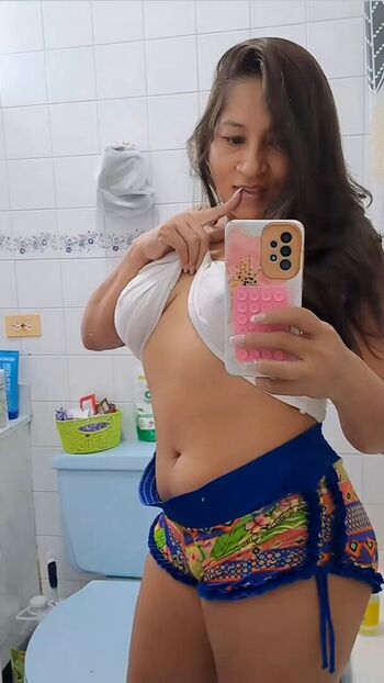 Full leaked Yamileth crespo private photo