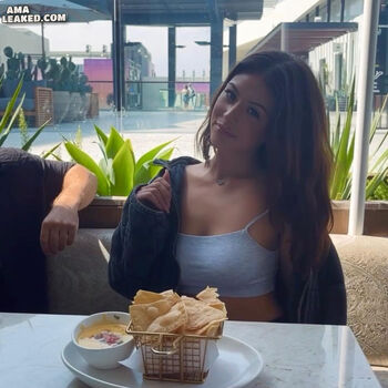 Full leaked Yanaaa private photo