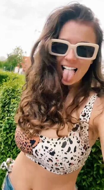 Full leaked Yanashkomagic private onlyfans photo