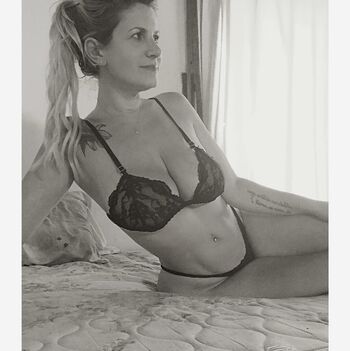 Full leaked Yanina coronel private photo