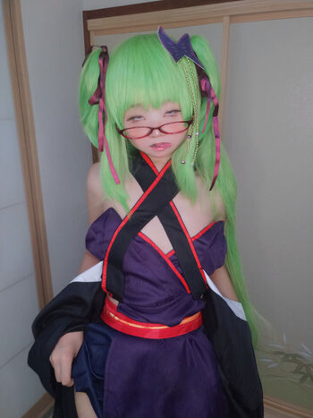 Full leaked Yaoyaoqwq page private photo