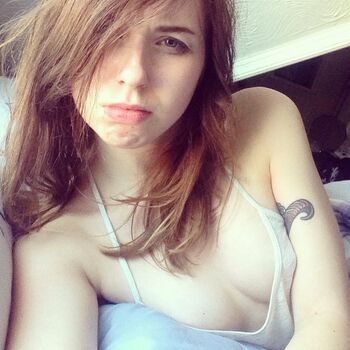 Full leaked Yazzmoogle private photo
