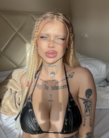 Full leaked Yeahmur private photo
