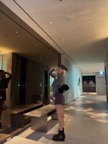 Leaked Mewiz story/ private photo viral onlyfans