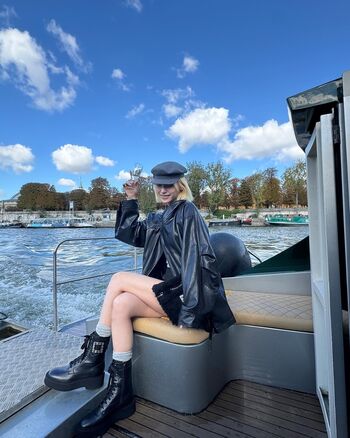 Leaked Tate mcrae/ private photo viral onlyfans