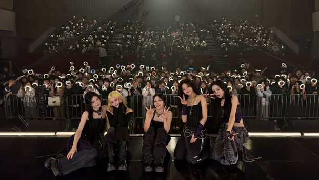 Leaked Glazed girl/ private photo viral onlyfans