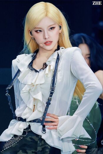 Leaked Danayadanyi/ private photo viral onlyfans