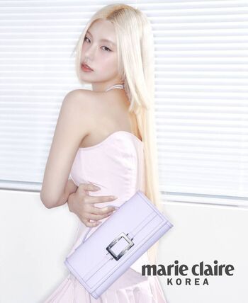 Leaked Lyra blonde/ private photo viral onlyfans