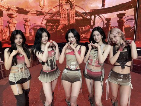 Leaked Gloria tang/ private photo viral onlyfans