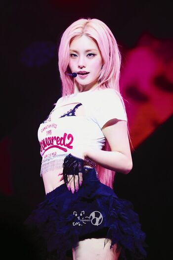 Full leaked Yeji private onlyfans photo