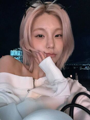 Full leaked Yeji page private photo