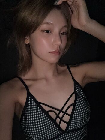 Full leaked M oo / private photo